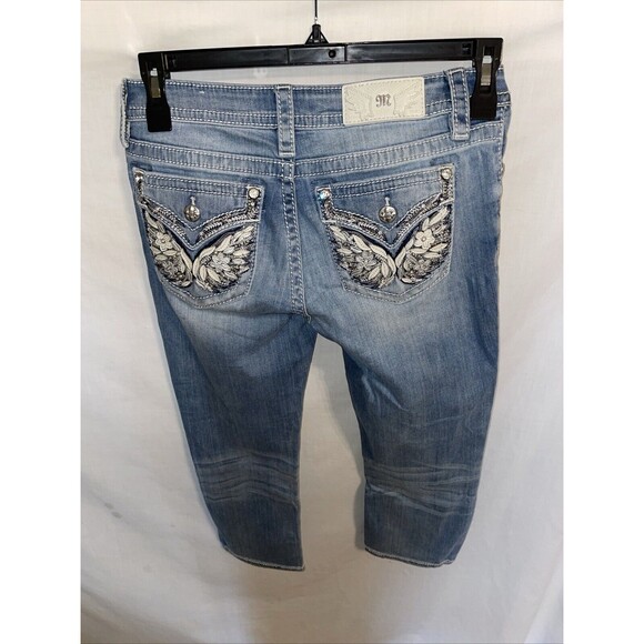 Miss Me Women’s Midrise Capris Size 28x22 Blue Rodeo Cowgirl Western City - Picture 8 of 12